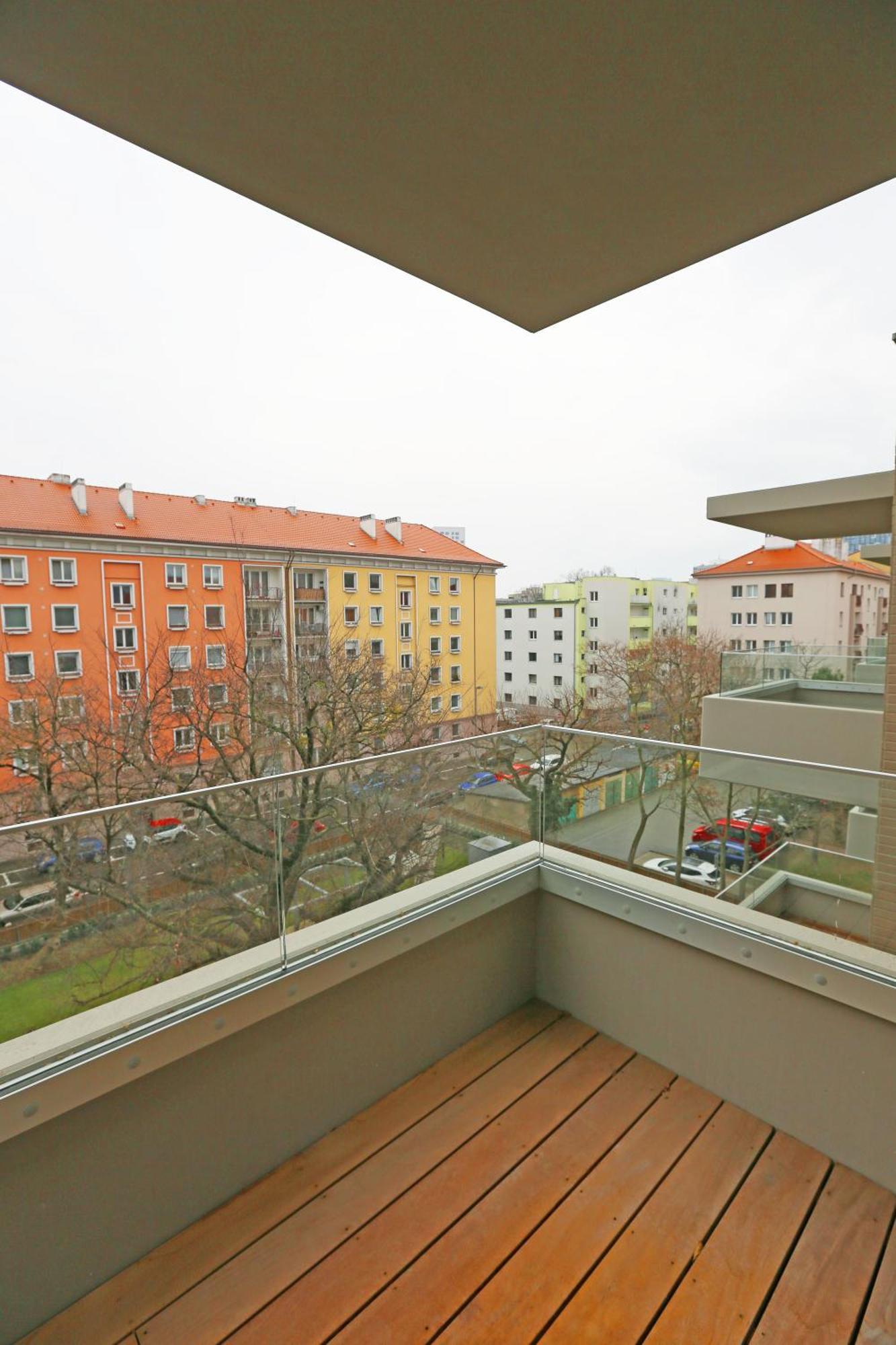 Aurora Apartments 브라티슬라바 외부 사진